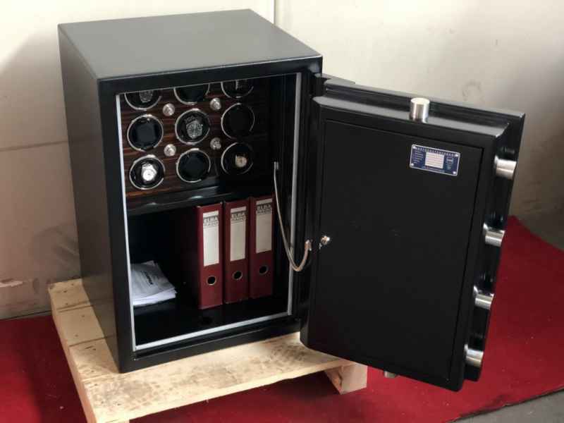 9 Uhren: VdS 3, 340 kg / VdS 4, 355 Kg